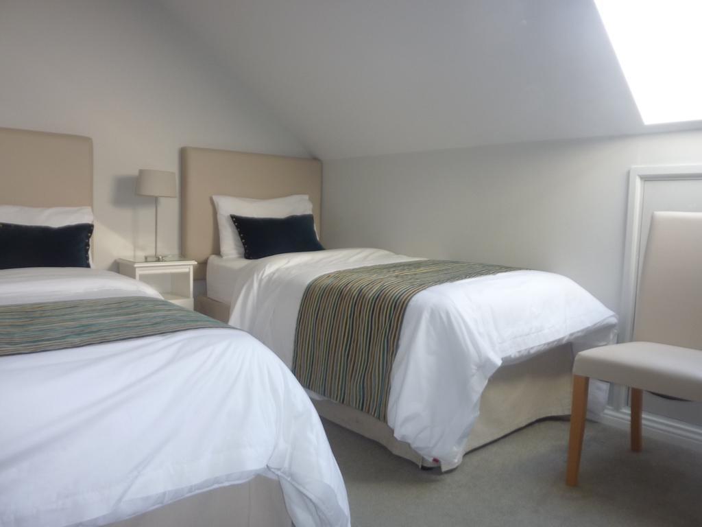Westwinds Guestlodge Galway Exterior foto
